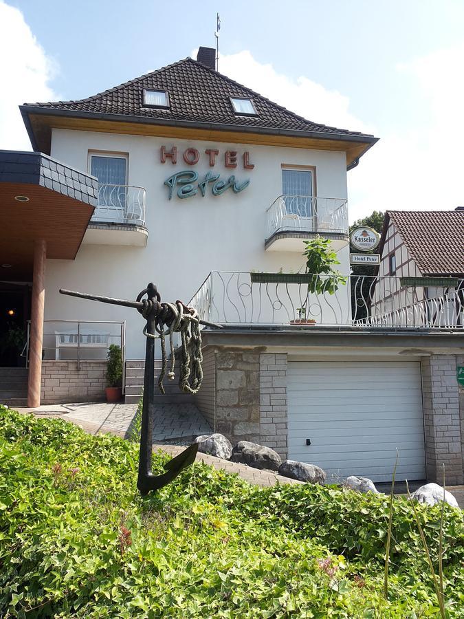 Weigands Hotel Peter Reinhardshagen Extérieur photo