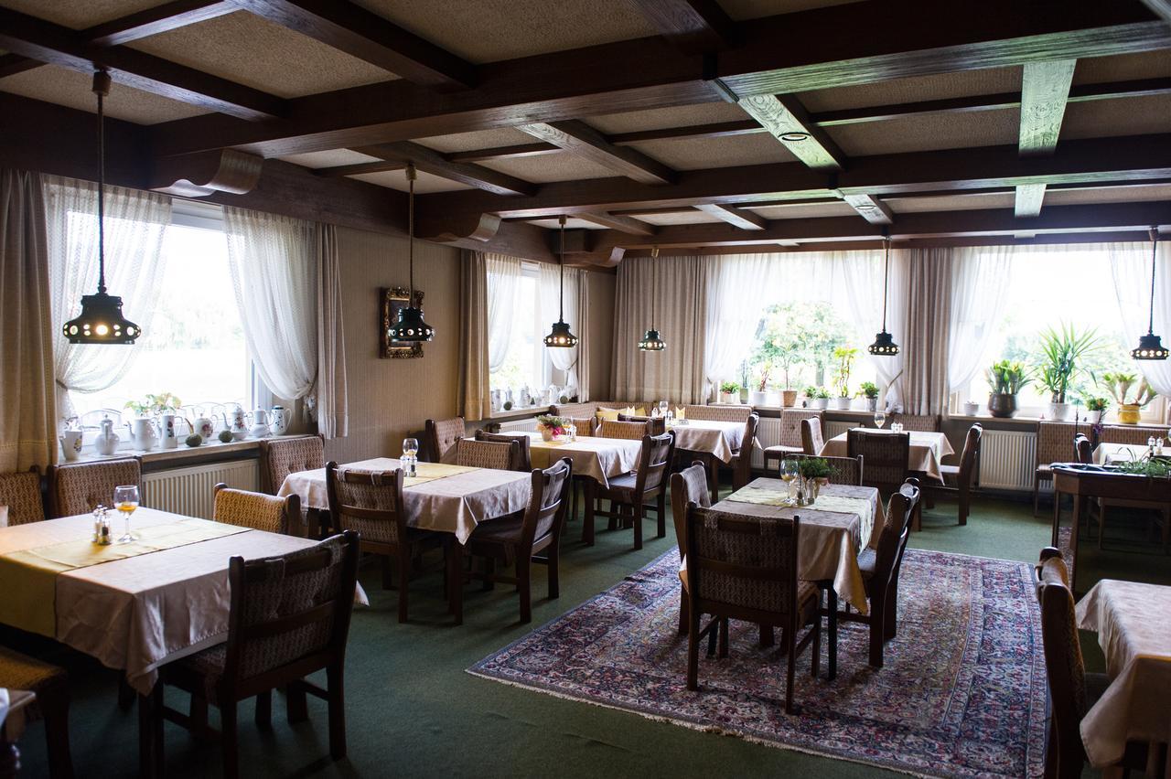 Weigands Hotel Peter Reinhardshagen Extérieur photo