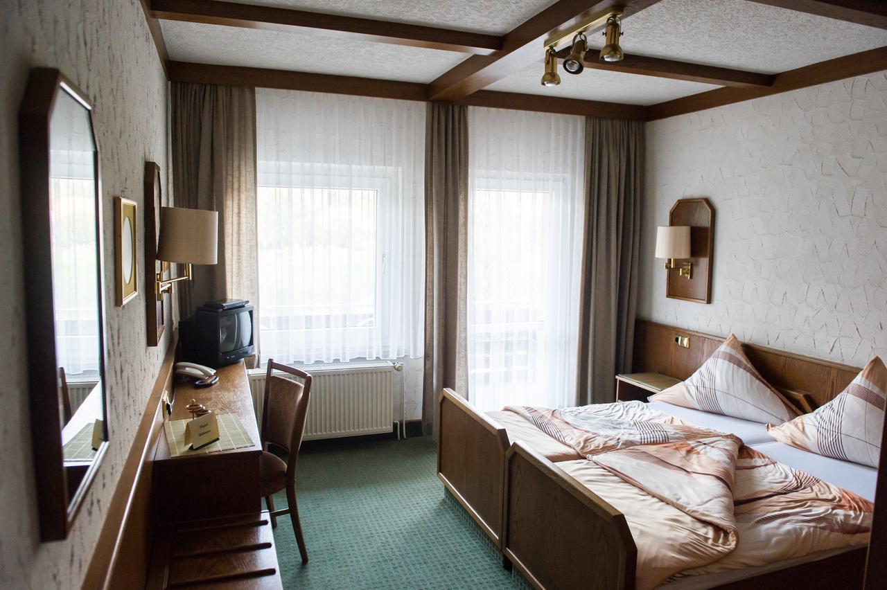 Weigands Hotel Peter Reinhardshagen Chambre photo